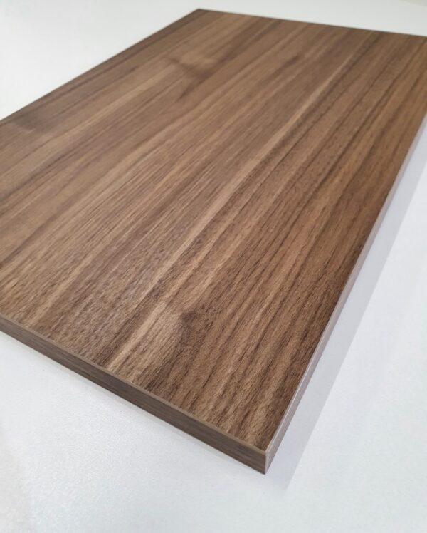 Bella Syncron Pähkinä kalusteovi