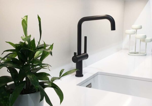 images LAPETEK LINO-A, mattamusta keittiöhana