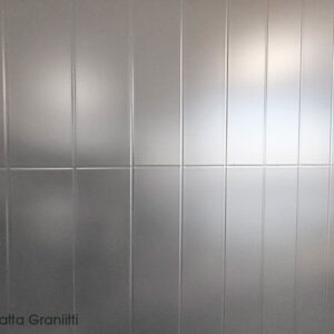 Pystylaatta Graniiti harmaa välitilalevy