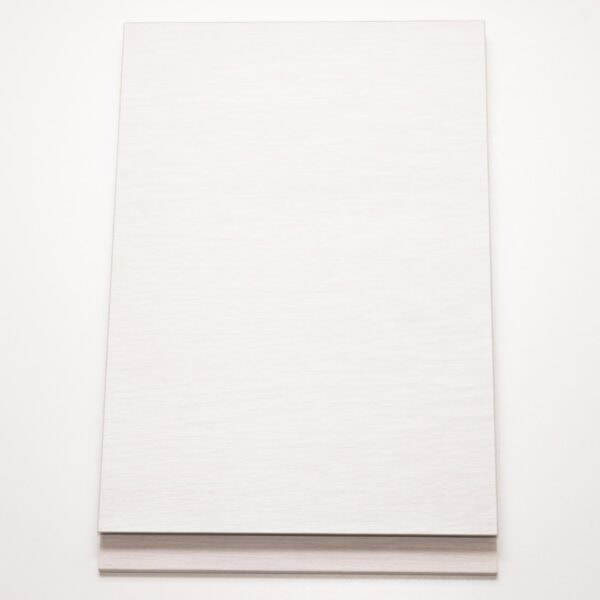 Finger Pull Vaalea tammi kalusteovi