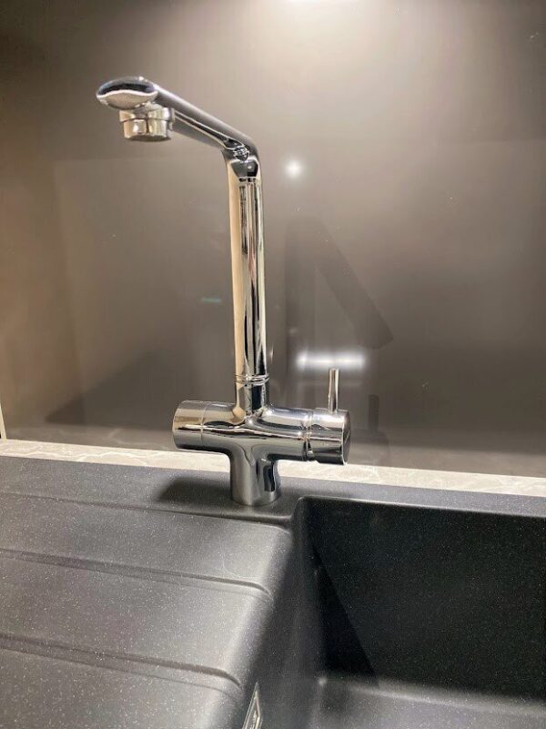 Alveus Nora keittiöhana, kromi