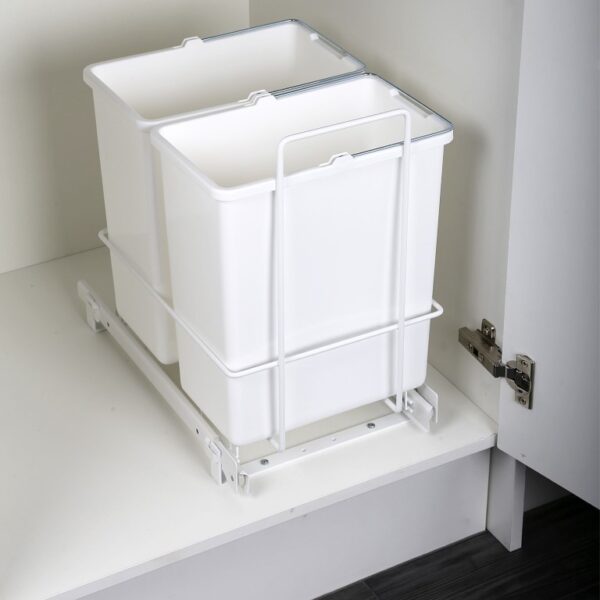 Jätevaunu valkoinen + 2 Sankoa LM 62/2 pieneen tilaan