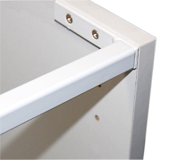 Metallinen sidelista