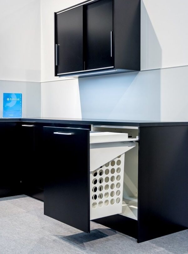 Move-pyykkikori korkea