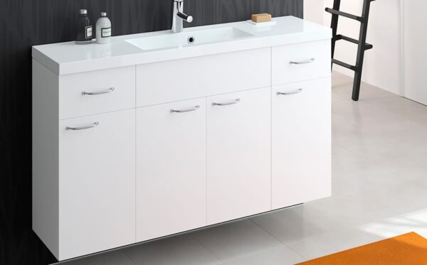 Miniclever 1200 kylpyhuoneryhmä valkoinen sileä