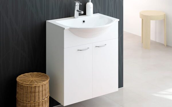 Susa 600 kylpyhuoneryhmä valkoinen sileä