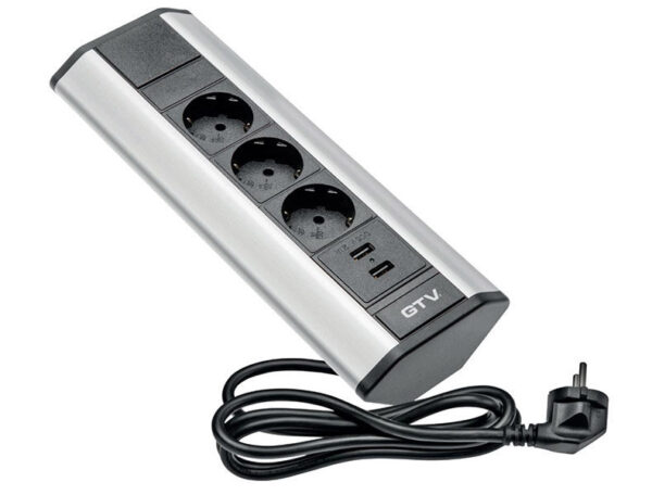 Välitilan pistorasia 3xSchuko + 2xUSB RM