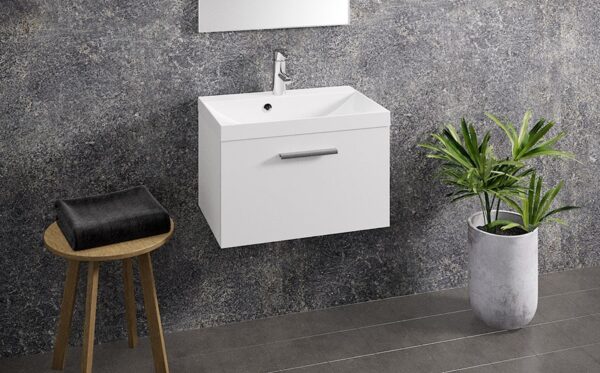 Aava 600 kylpyhuoneryhmä kiiltävä valkoinen