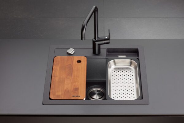 Stala CEG51-57B Komposiittiallas