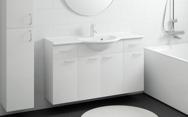 Marilyn 1200 kylpyhuoneryhmä valkoinen sileä