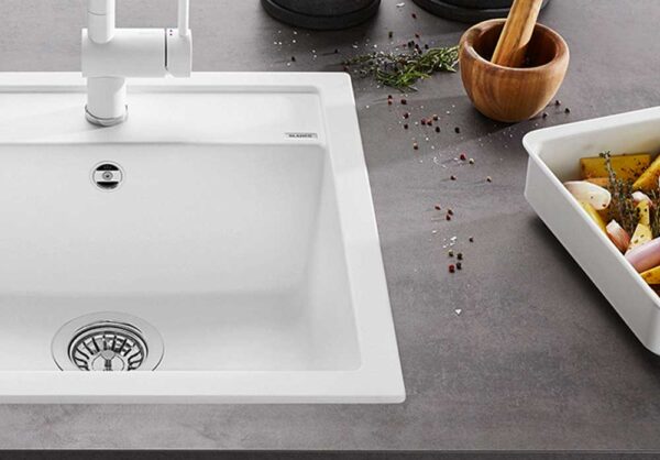 BLANCO DALAGO 5 komposiittiallas, useita värejä